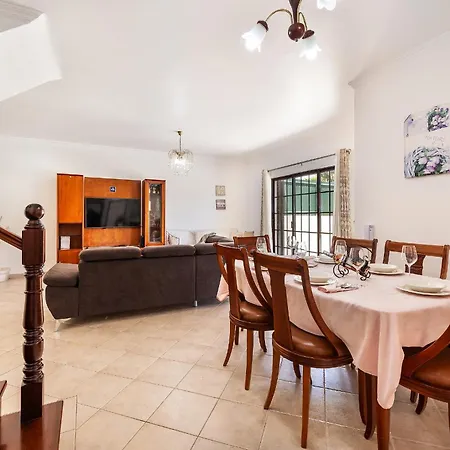 Krishan - Private Pool Албуфейра